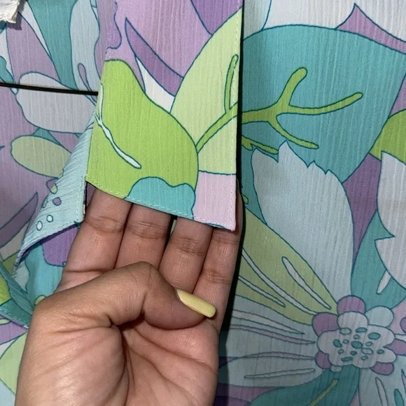 Allison Daley -VINTAGE Blue Lavender Floral Short Sleeve Button Down Size Large - Picture 6 of 15